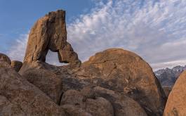 Boot Arch and Whitney on right Boot Arch in the Alabama Hills