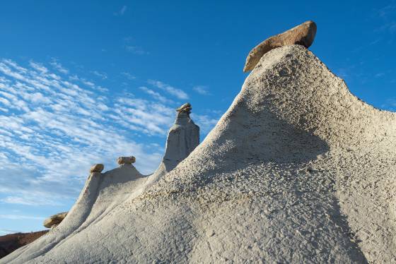 Valley of Dreams Caprocks Caprocks on a ridge in Valley of Dreams, Ah-Shi-Sle-Pah Wash, New Mexico