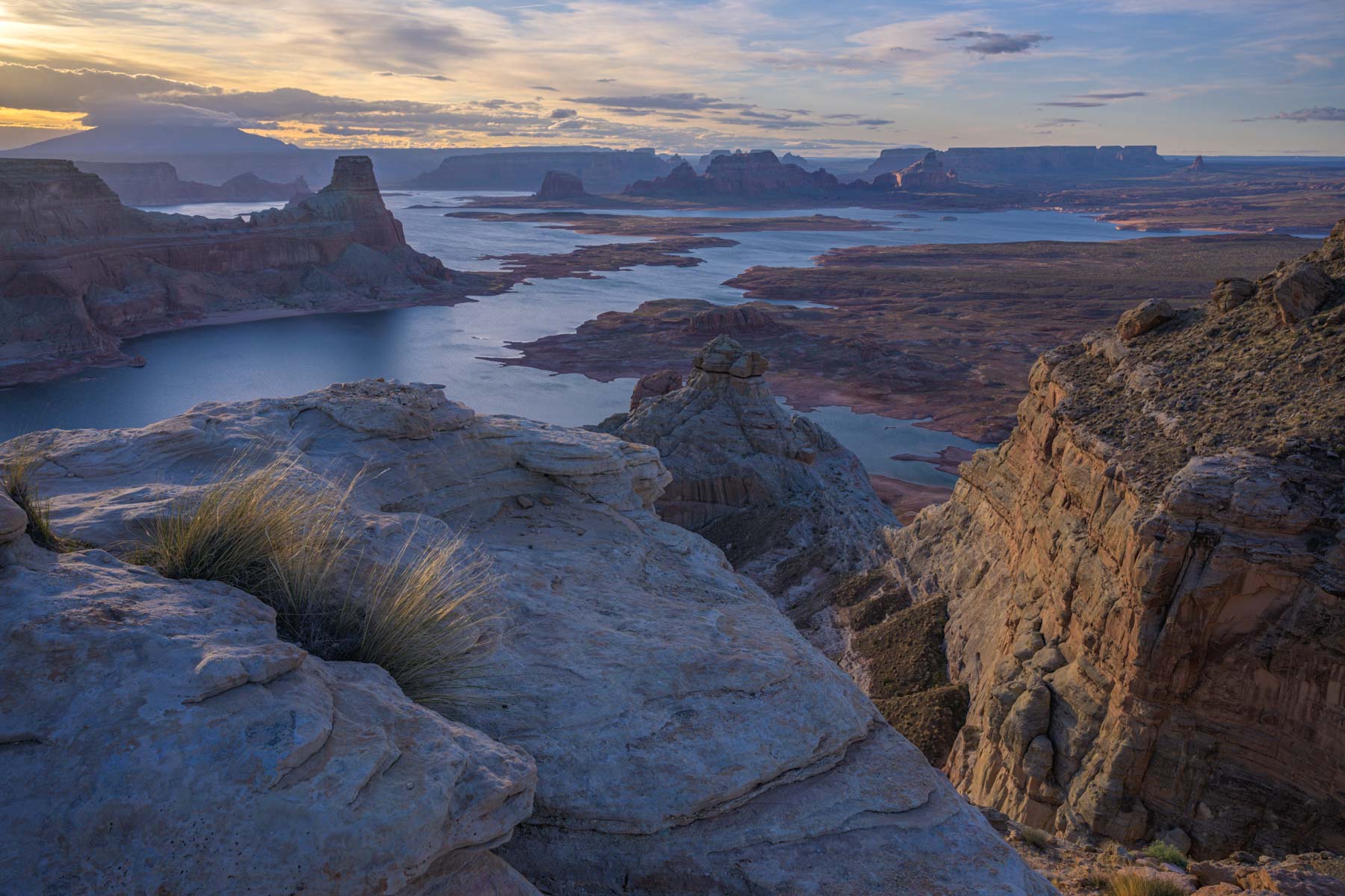 Early Light on Alstrom Point in Glen Canyon NRA
