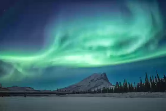 Sukukpak 1 The aurora over Sukukpak Mountain in Northern Alaska.