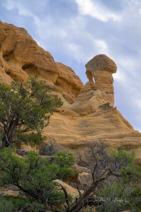Thor's Hammer Thor's Hammer arch seen from the north-west near Aztec, New Mexico.