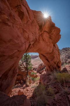 The Notch Arch in Coyote Buttes North