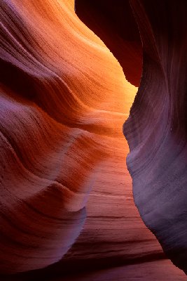 20231019PageAZ0133 Vibrant colors of sandstone rock in Antelope Canyon, Page, AZ