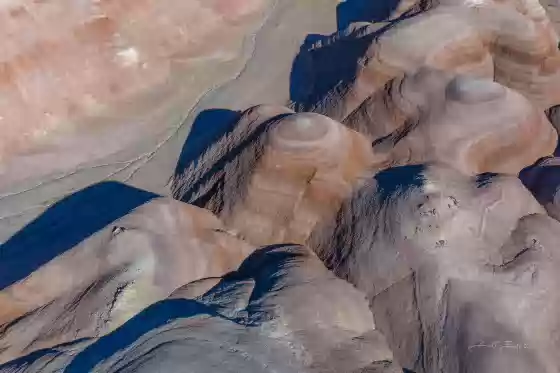 BLM 1573 Badlands 1 Badlands near BLM Designated Route 1573, Utah. BLM 1573 is rough and very faint, an ATV is recommended, or hike it from BLM 0157.