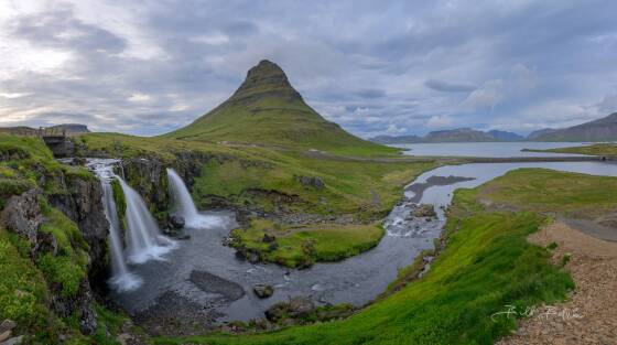 Kirkjufellsfossar 2 Kirkjufellsfossar and Kirkjufell near Grundarfjörður in Iceland.