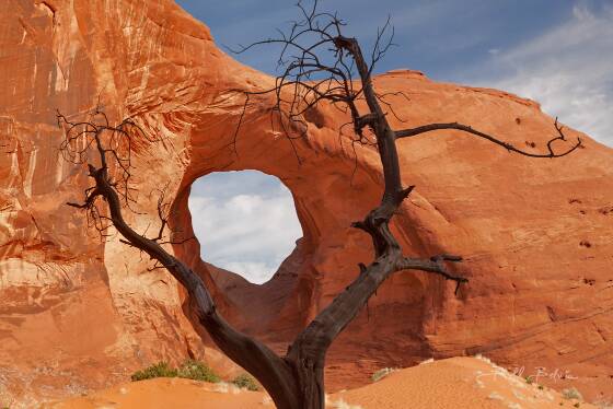 Ear of the Wind 1 Ear of the Wind arch in Monument Valley