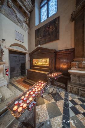 O crux ave spes unica No 2 O crux ave spes unica, Hail to the Cross, Our Only Hope, seen in Chiesa di San Zaccaria, Venice.