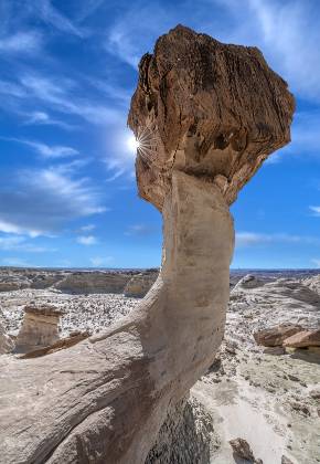 Curved Hoodoo Hoodoos made from Entrada Sandstone with Dakota Caprocks in the Upper Rimrocks of the Grand Staircase