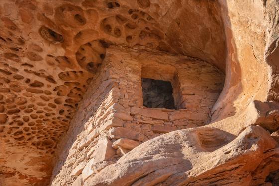 Honeycomb 1 Honeycomb Ruin along Montezuma Creek Road near Blanding, Utah