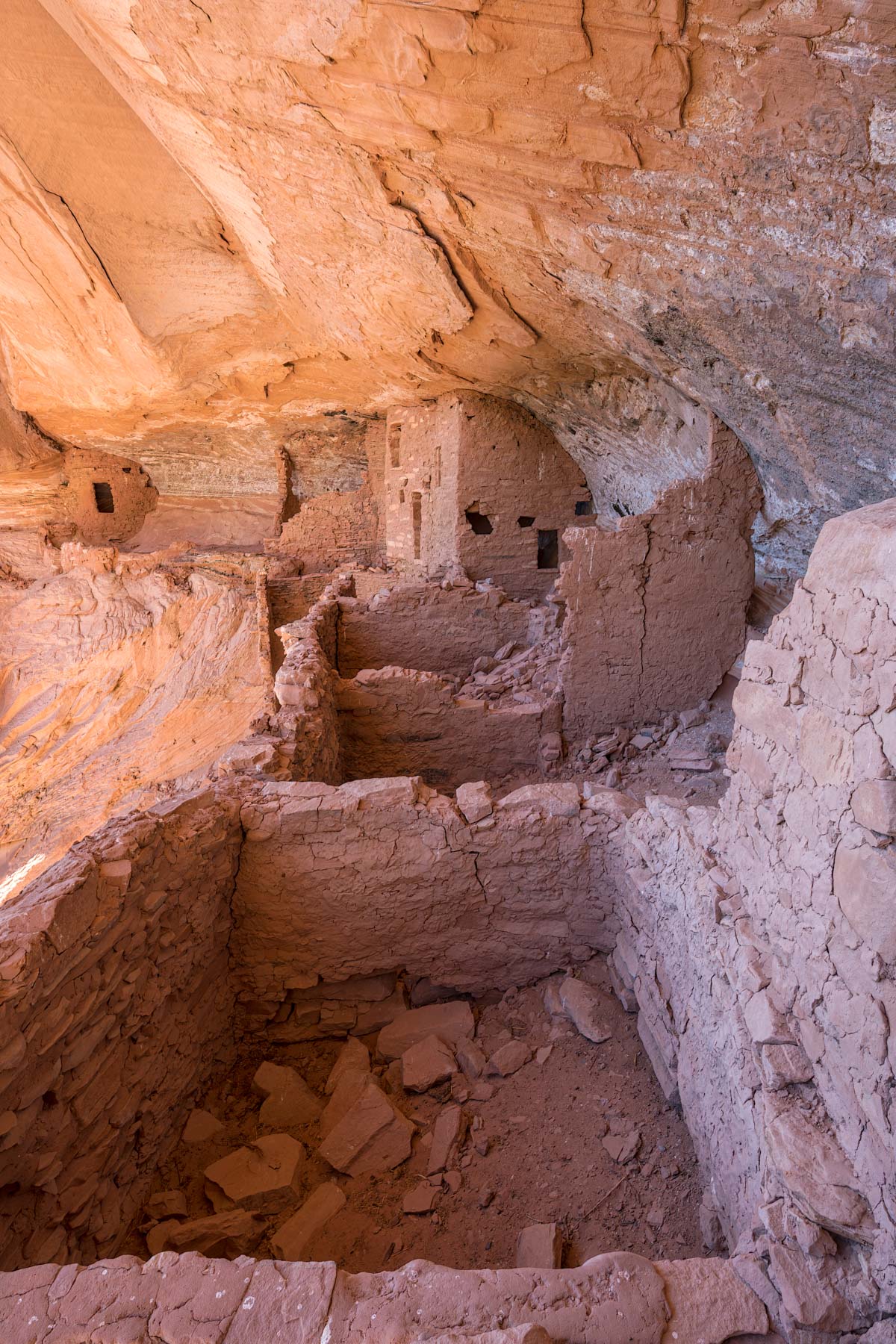 Poncho House Anasazi Cliff Dwelling in the Navajo Nation