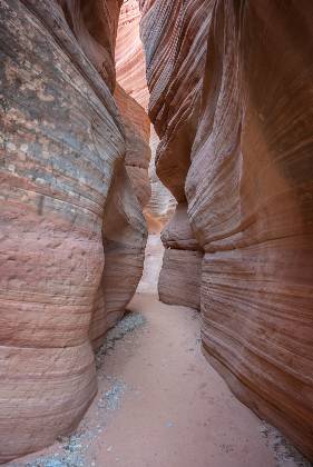 Entrance to Red Canyon Red Canyon, also known as Peekaboo Canyon, near Kanab Utah